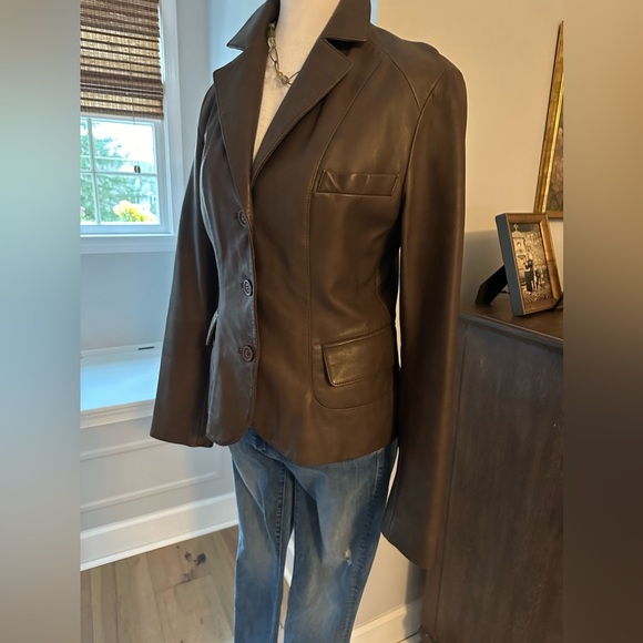 Tahari Chocolate Brown Leather Blazer - Picture 6 of 10